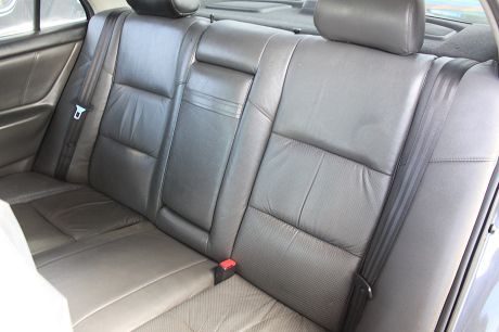 Toyota豐田 Altis 照片5