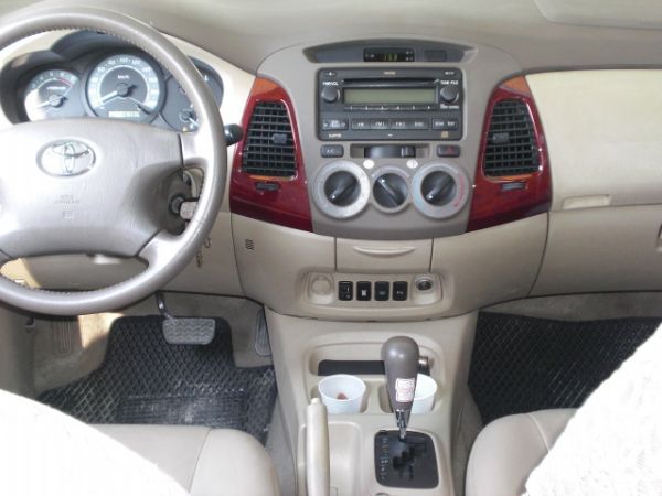 Toyota豐田 Innova 照片2