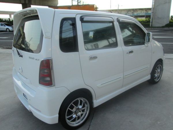 鈴木 - {翔芳汽車}04年 所立歐 < 照片2