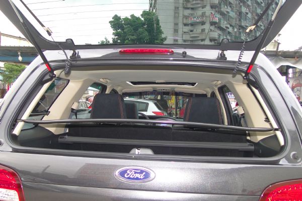 FORD ESCAPE老婆嫁妝車用不到~ 照片10