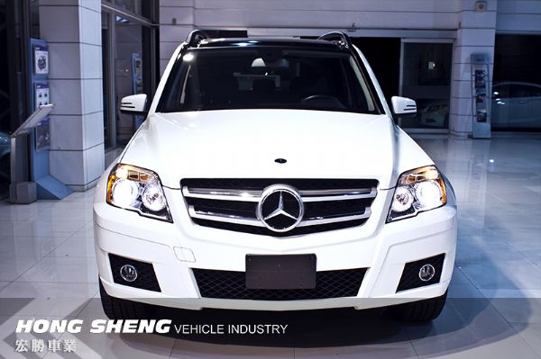 【宏勝】2010 BENZ GLK350 照片3