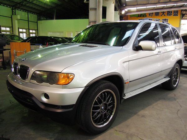 <高鐵汽車>2002 BMW X5 天窗 照片1