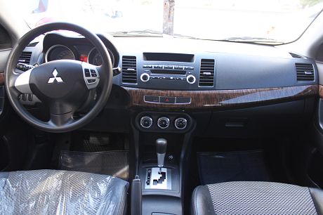 Mitsubishi 三菱 Fortis 照片2