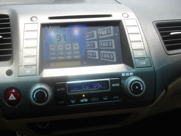 2007年Civic K12 白 1.8 照片4