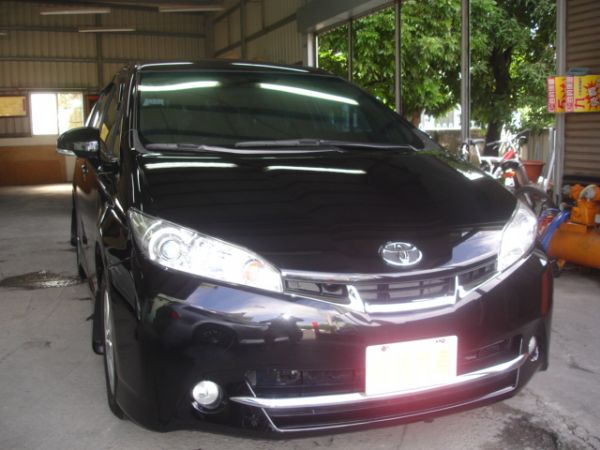 2010年 TOYOTA WISH 黑  照片8