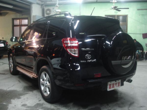 2010年 RAV4 黑 2.4 照片4