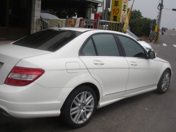 2008年 BENZ C300 白3.0 照片5