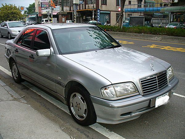 00年 Benz/朋馳 C200 2.0 照片1
