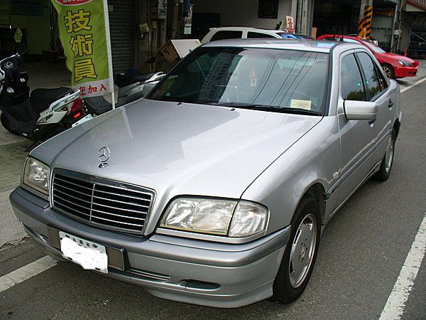 00年 Benz/朋馳 C200 2.0 照片7