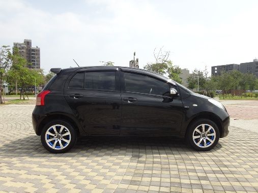 08 TOYOTA YARIS 照片2