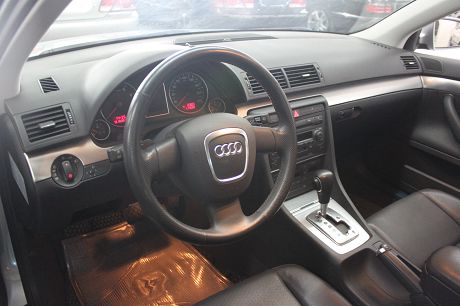 Audi 奧迪 A4 1.8T 照片3