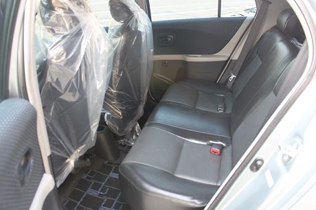 2009 Toyota豐田 Yaris  照片7