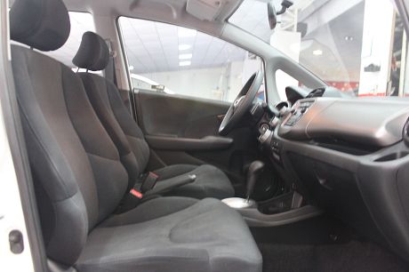 Honda 本田 FIT 照片6