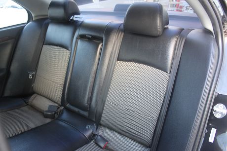 Mitsubishi 三菱 Fortis 照片5