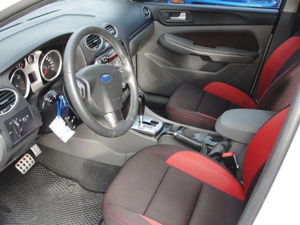 Ford Focus 2011年 2.0 照片6