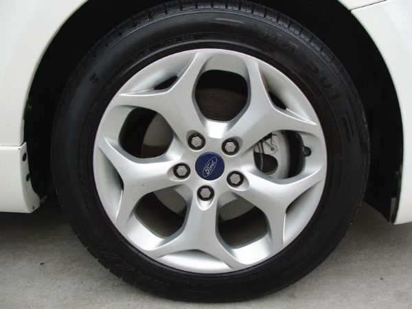 Ford Focus 2011年 2.0 照片9