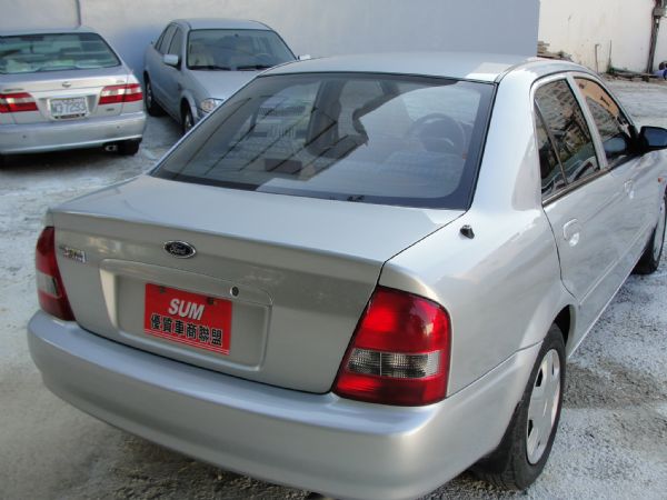 Ford Tierra 2002年1.6 照片5