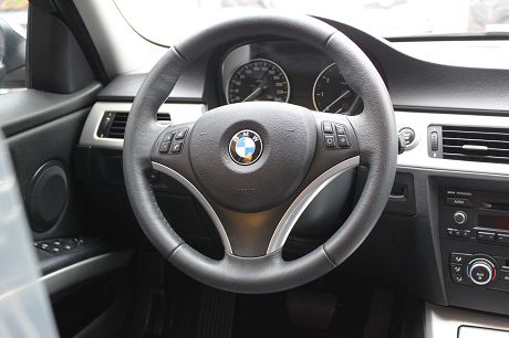 2009 BMW 寶馬 3系列 320  照片3