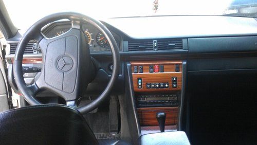 自售93年賓士Benz300E 照片3