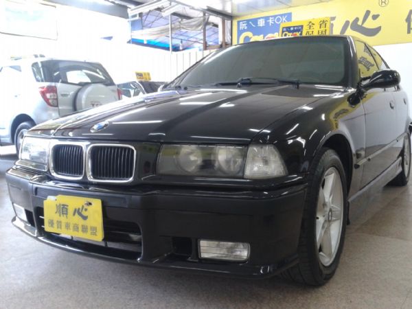 BMW318 黑 02年寶馬 照片1