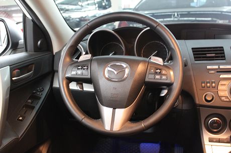 2011Mazda 馬自達 3S   照片3