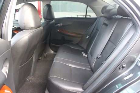 2010年Toyota豐田 Altis 照片4