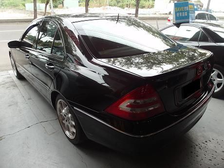 Benz C-Class C 240 照片10