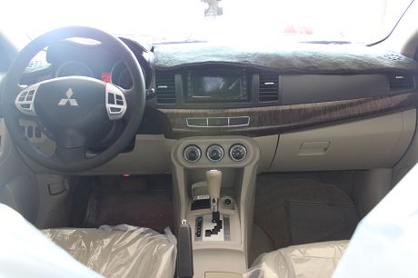 Mitsubishi 三菱 Fortis 照片2