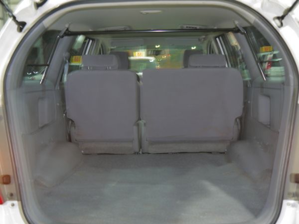 2009年式Toyota Innova  照片8