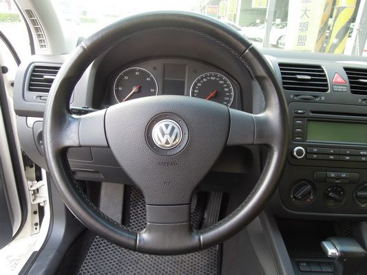 【高鐵汽車】2006 GOLF TDI  照片4