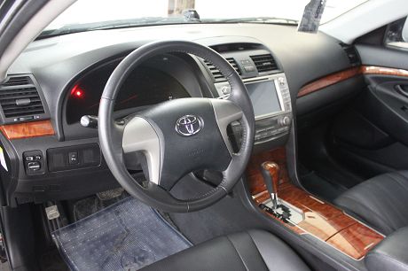 Toyota豐田 Camry 照片4