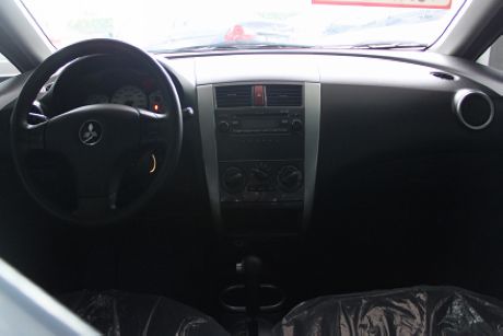 2009 三菱 Colt Plus 照片2