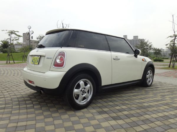 MINI ONE 六速手自排  照片6