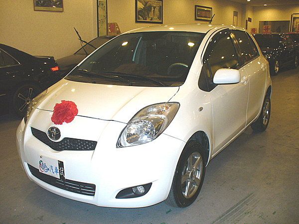 11年 Toyota/豐田 YARIS 照片5