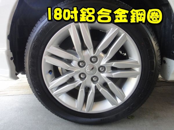 SUM聯泰汽車12年 OUTLANDER 照片3