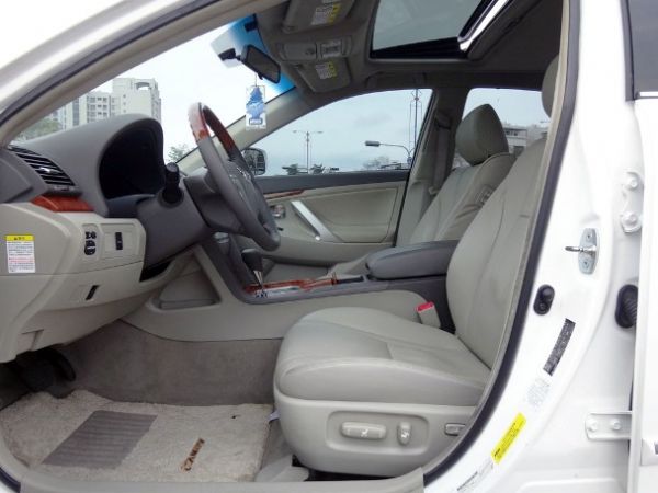 2010 TOYOTA CAMRY 照片6