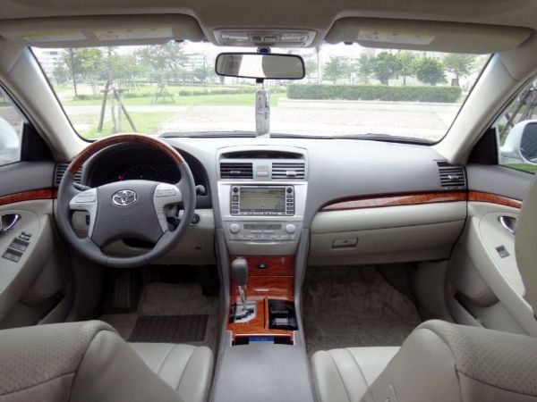 2010 TOYOTA CAMRY 照片7