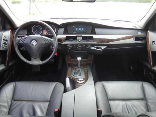 05年 BMW 520I E60 照片6