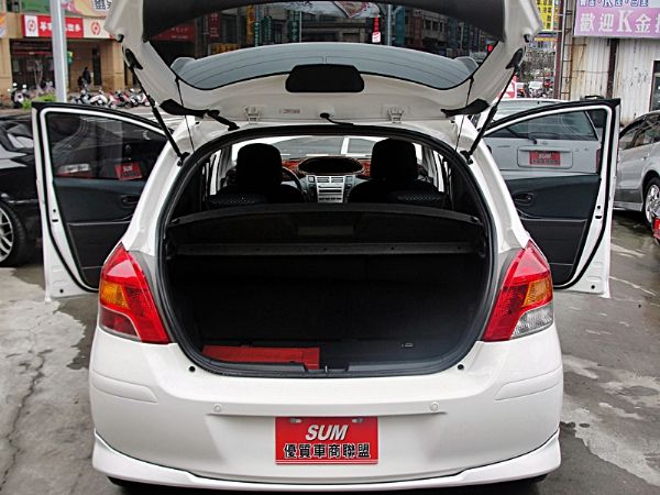 豐田 Yaris11年 S版空力套件!! 照片8