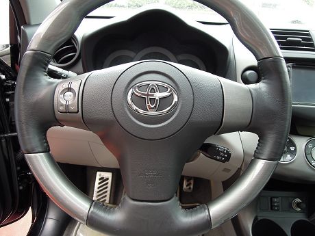 2010年Toyota豐田 RAV4 照片5