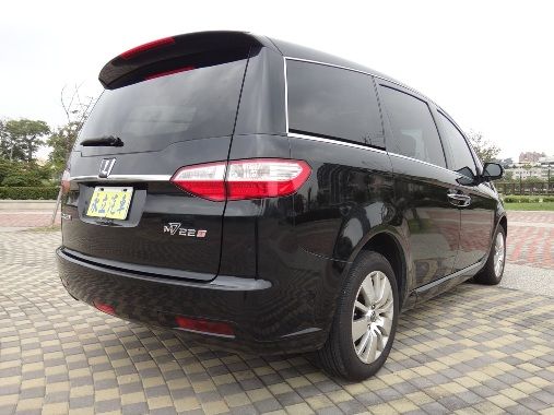 《永立汽車》10 LUXGEN MPV  照片5