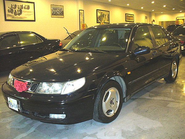 99年 Saab/紳寶 9-5 照片1