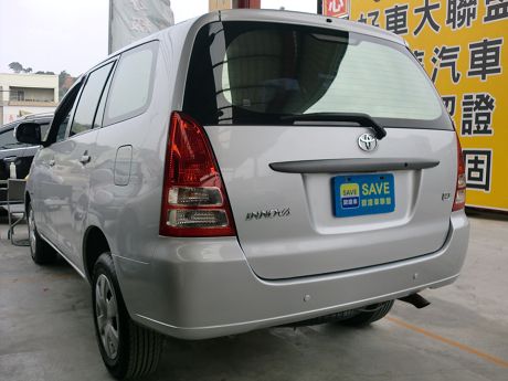 Toyota豐田 Innova 照片10
