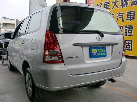 Toyota豐田 Innova 照片10