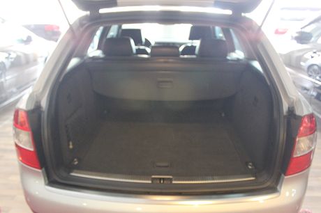 Audi 奧迪 A4 1.8T Avan 照片8