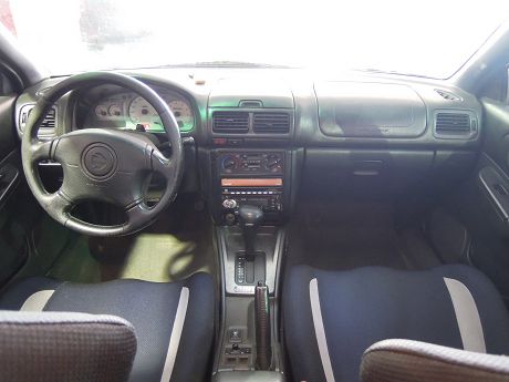 Subaru 速霸陸 Impreza G 照片2