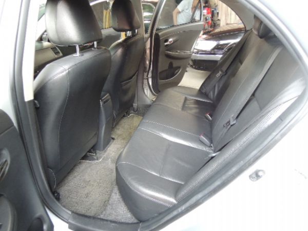 TOYOTA ALTIS 照片8