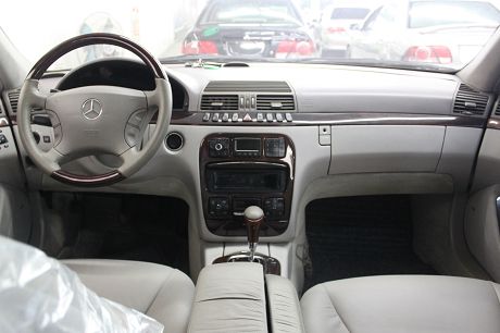 Benz 賓士 S-Class S320 照片2