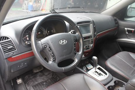 Hyundai 現代 Santa FE  照片5