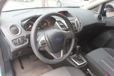Ford 福特 Fiesta  照片3